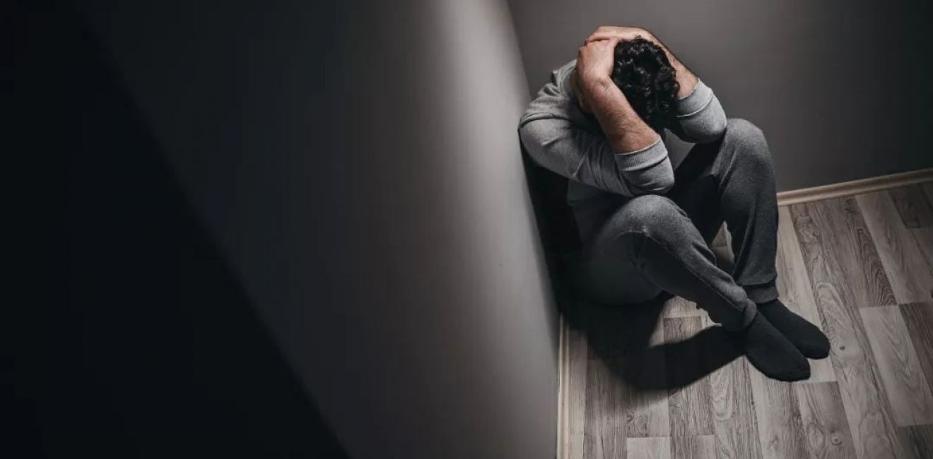 Comportamentos De Quem Esconde O Uso De Drogas